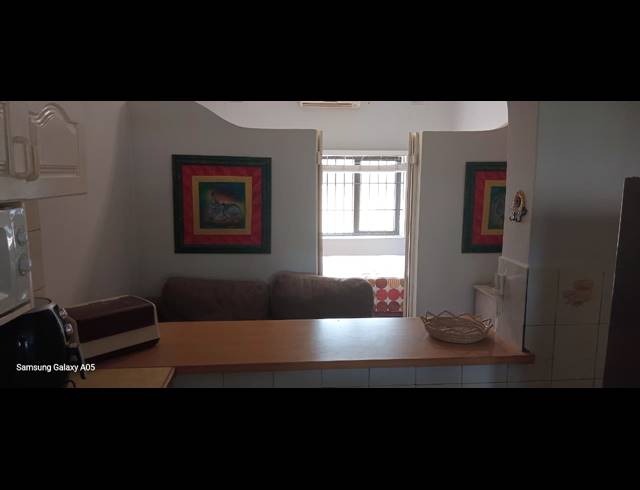 2 BEDROOM SECTIONAL TITLE FOR SALE IN RAMSGATE